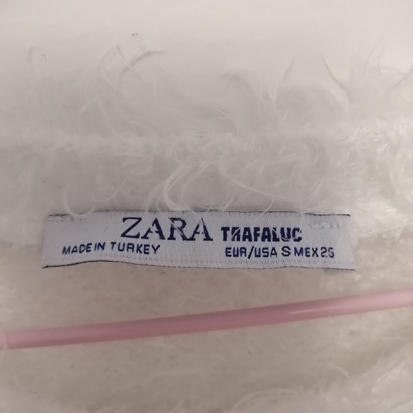 Zara - Picture 6 of 7
